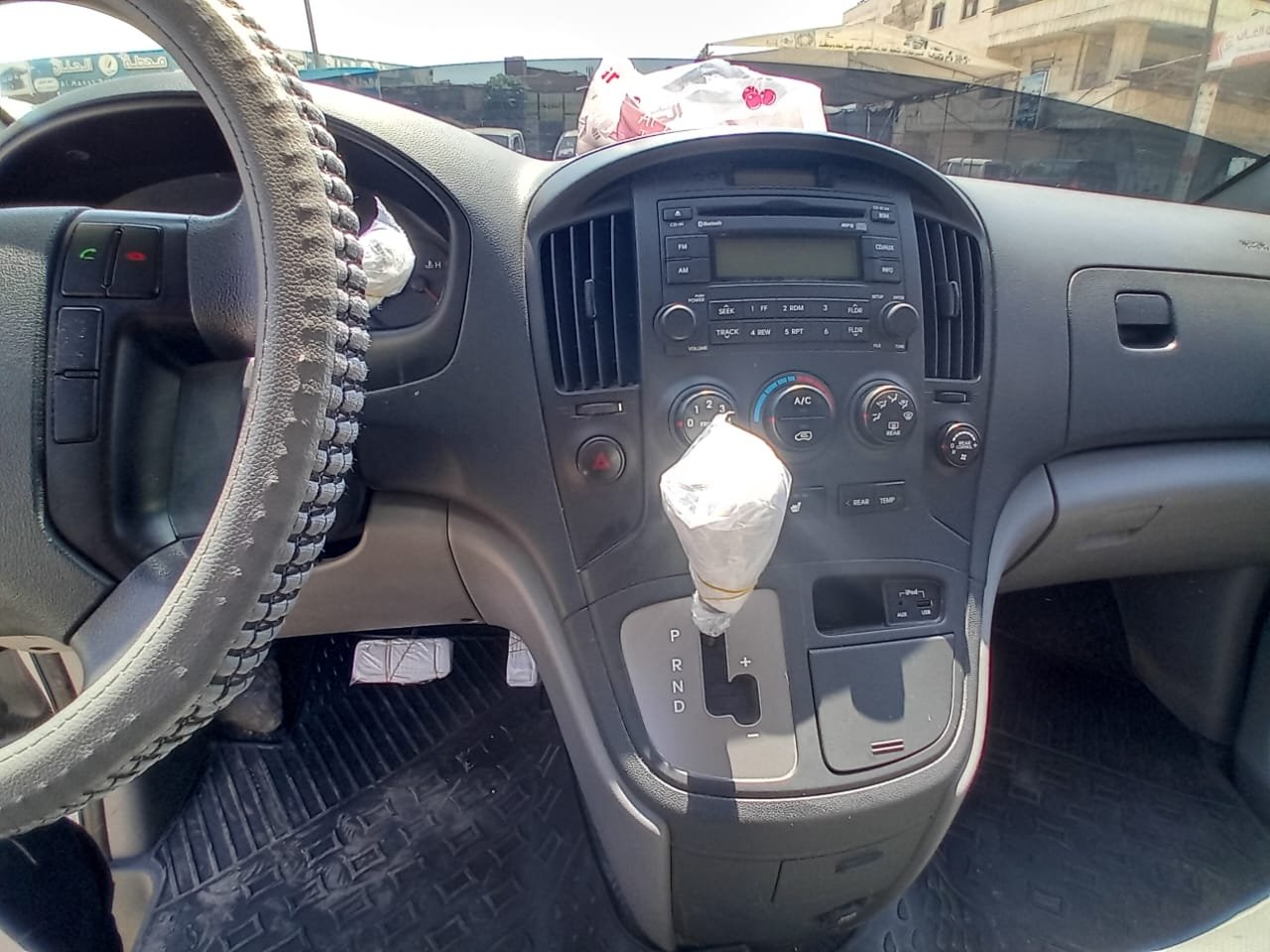 kilometrage car sale hyundai h1 standard used 2013 aleppo nl image