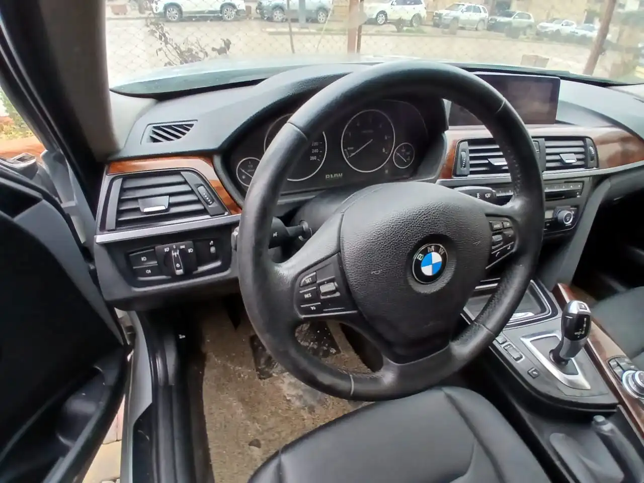 kilometrage car sale bmw 3 series 320 sedan used 2012 aleppo gj image