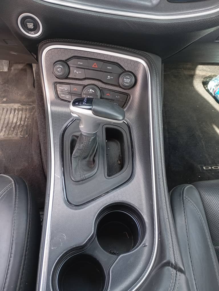 kilometrage car sale dodge sport used 2017 aleppo vh image