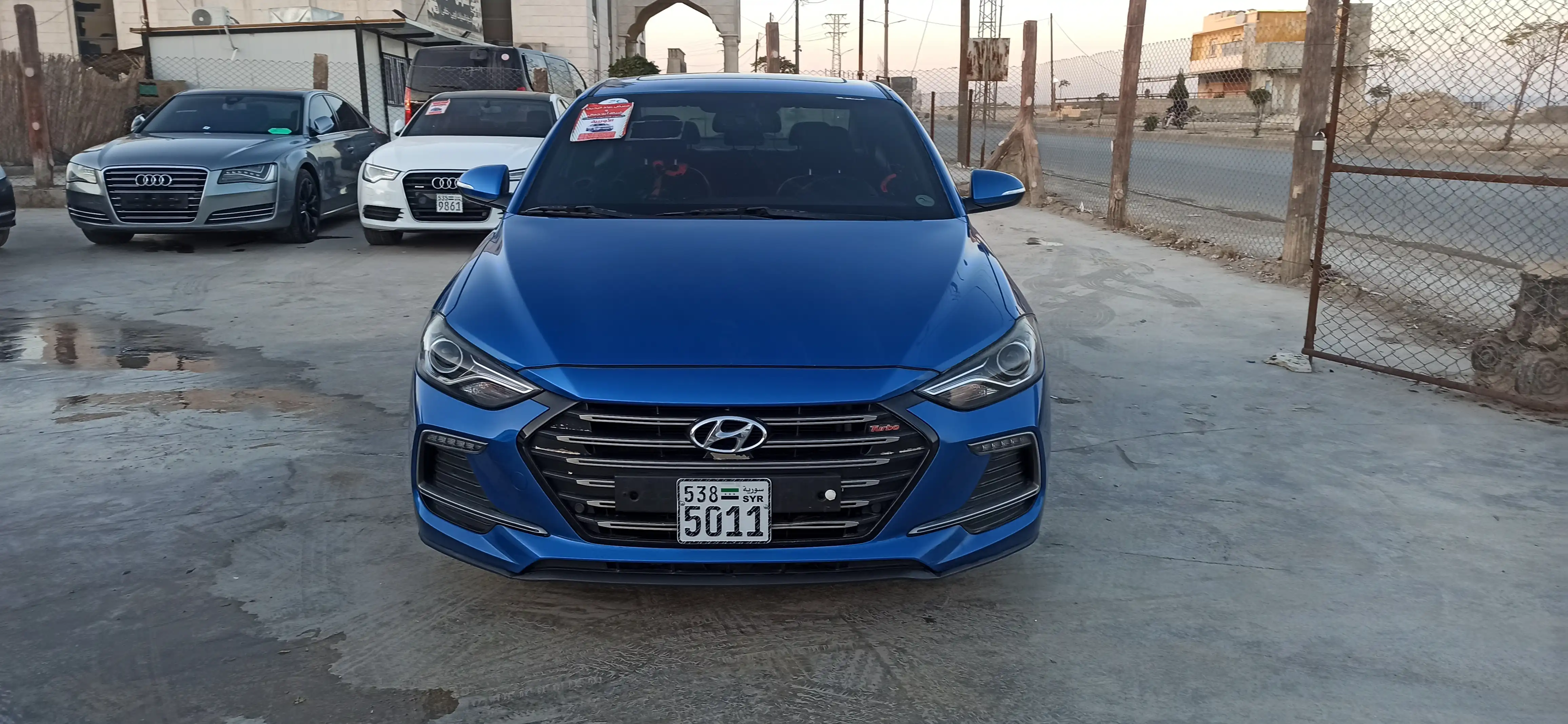 kilometrage car sale hyundai avante sport sedan used 2017 aleppo ir image