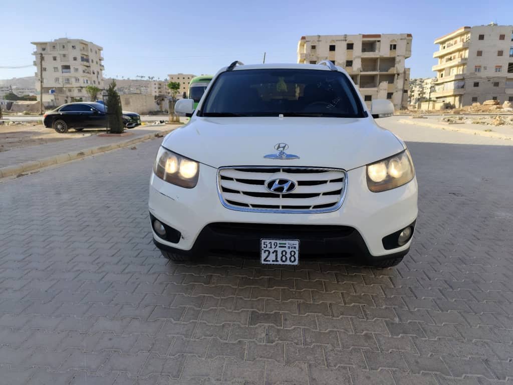 kilometrage car sale hyundai santa fe mlx suv used 2011 aleppo eu image