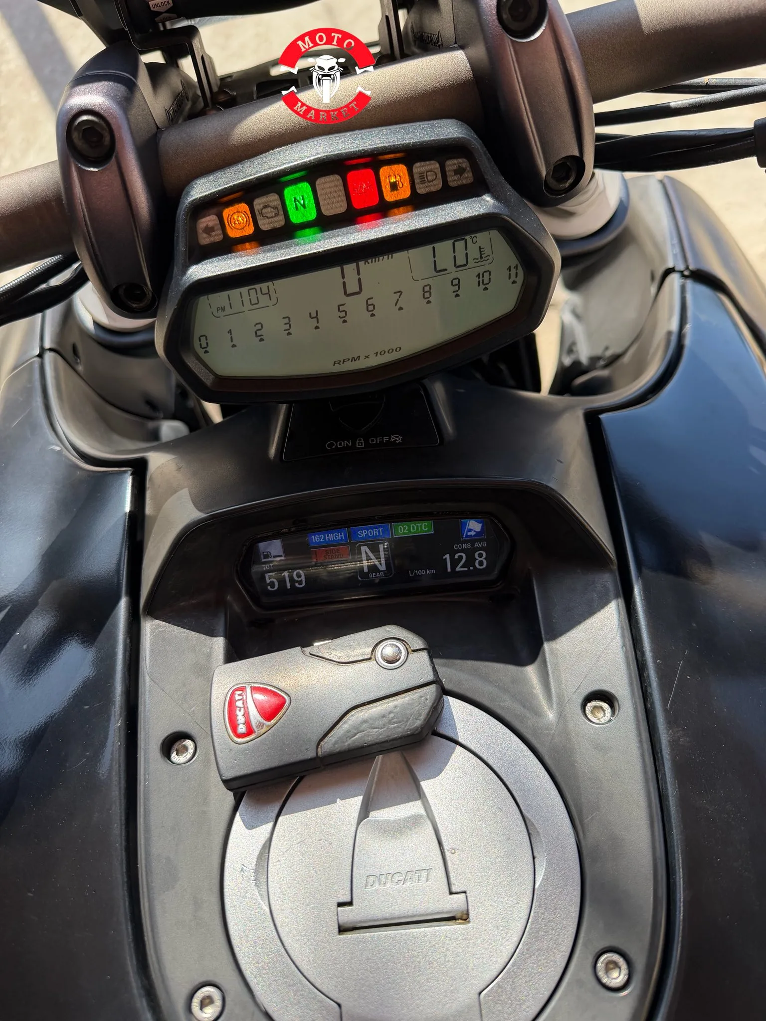 kilometrage motorbike ducati diavel standard sport used 2017 tartus yf image