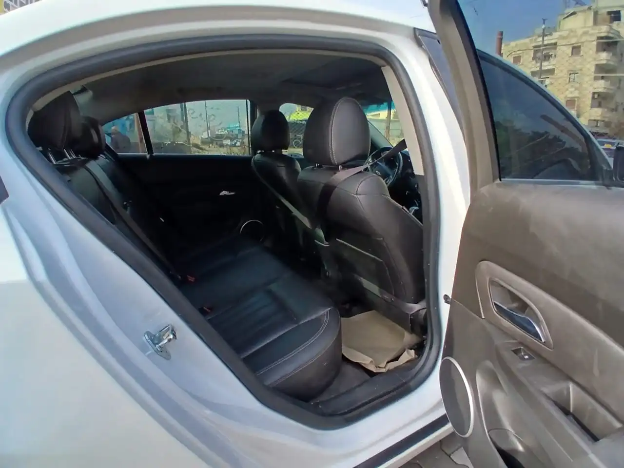 kilometrage car sale chevrolet cruze lt sedan used 2015 aleppo sy image