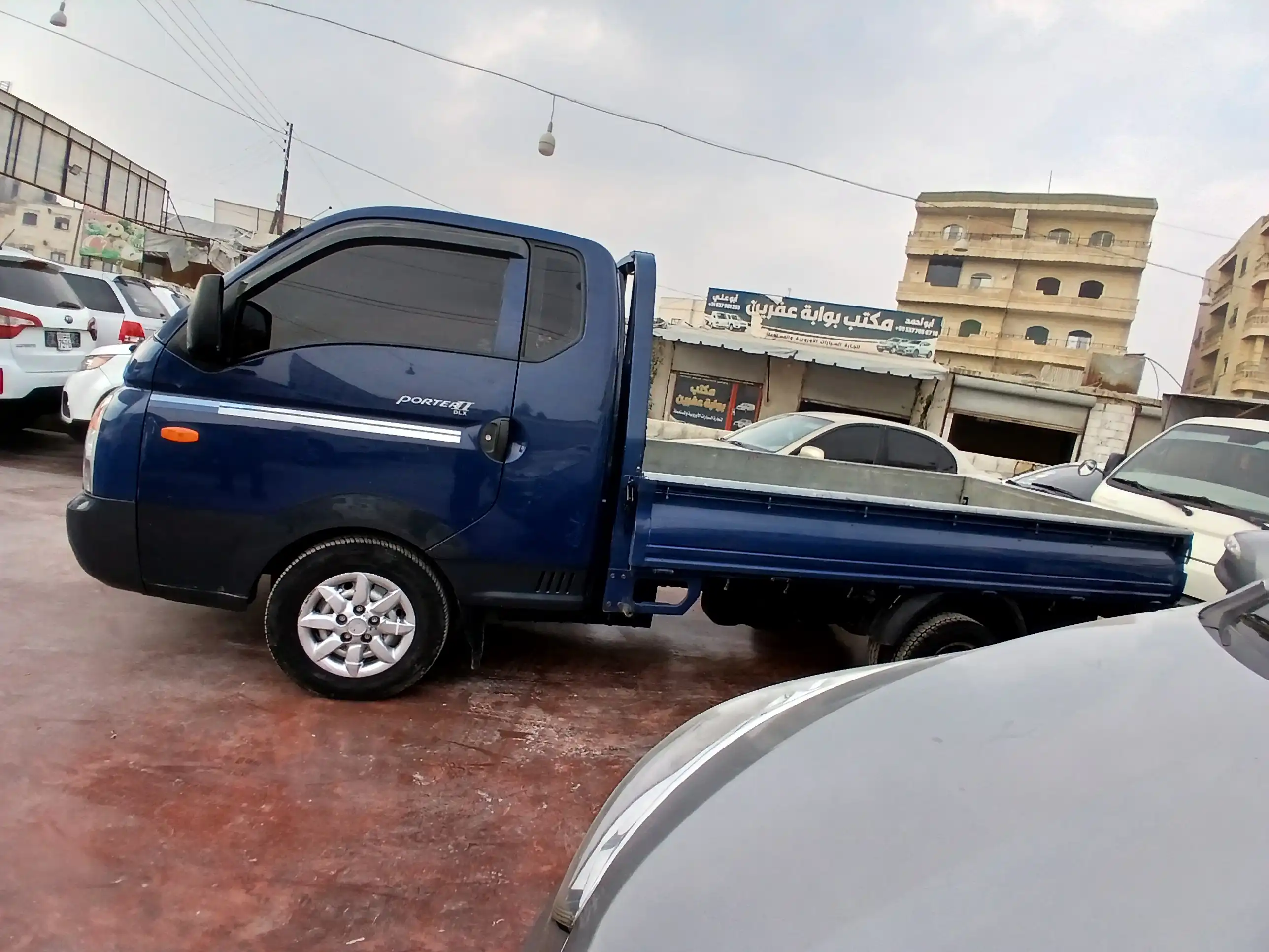 kilometrage car sale hyundai porter ii 2 crdi cargo truck used 2011 aleppo fz image