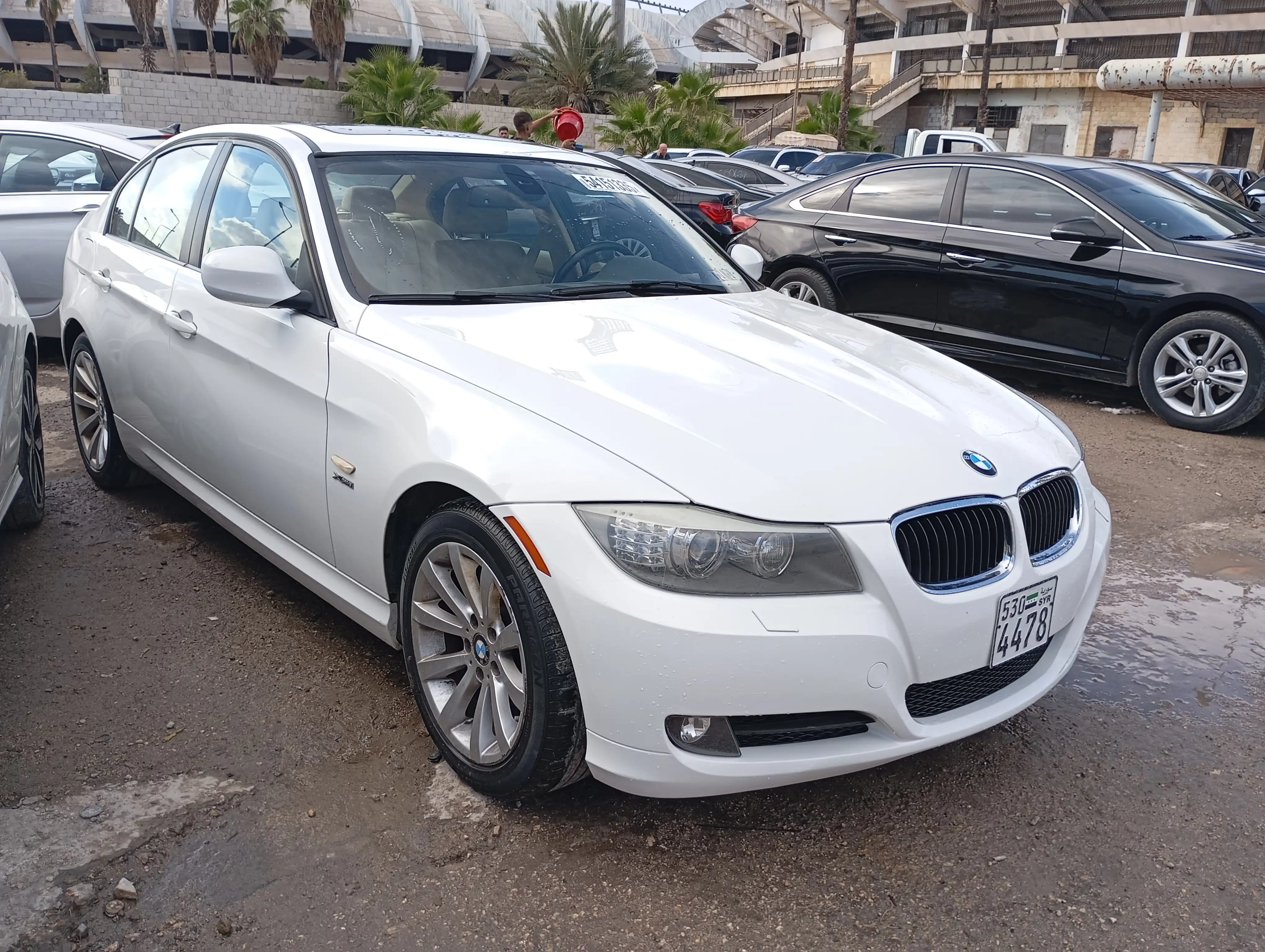 kilometrage car sale bmw 3 series 320 i sedan used 2011 aleppo qj image