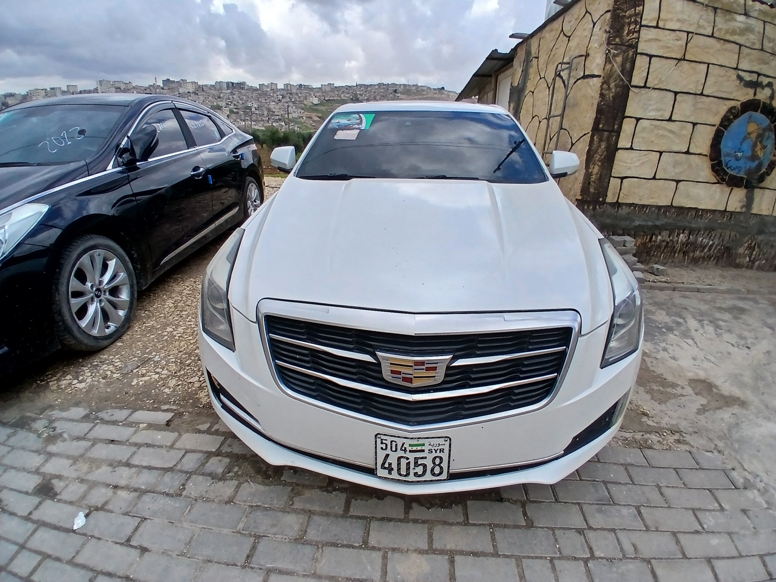 kilometrage car sale cadillac xt4 sport sedan used 2015 aleppo af image