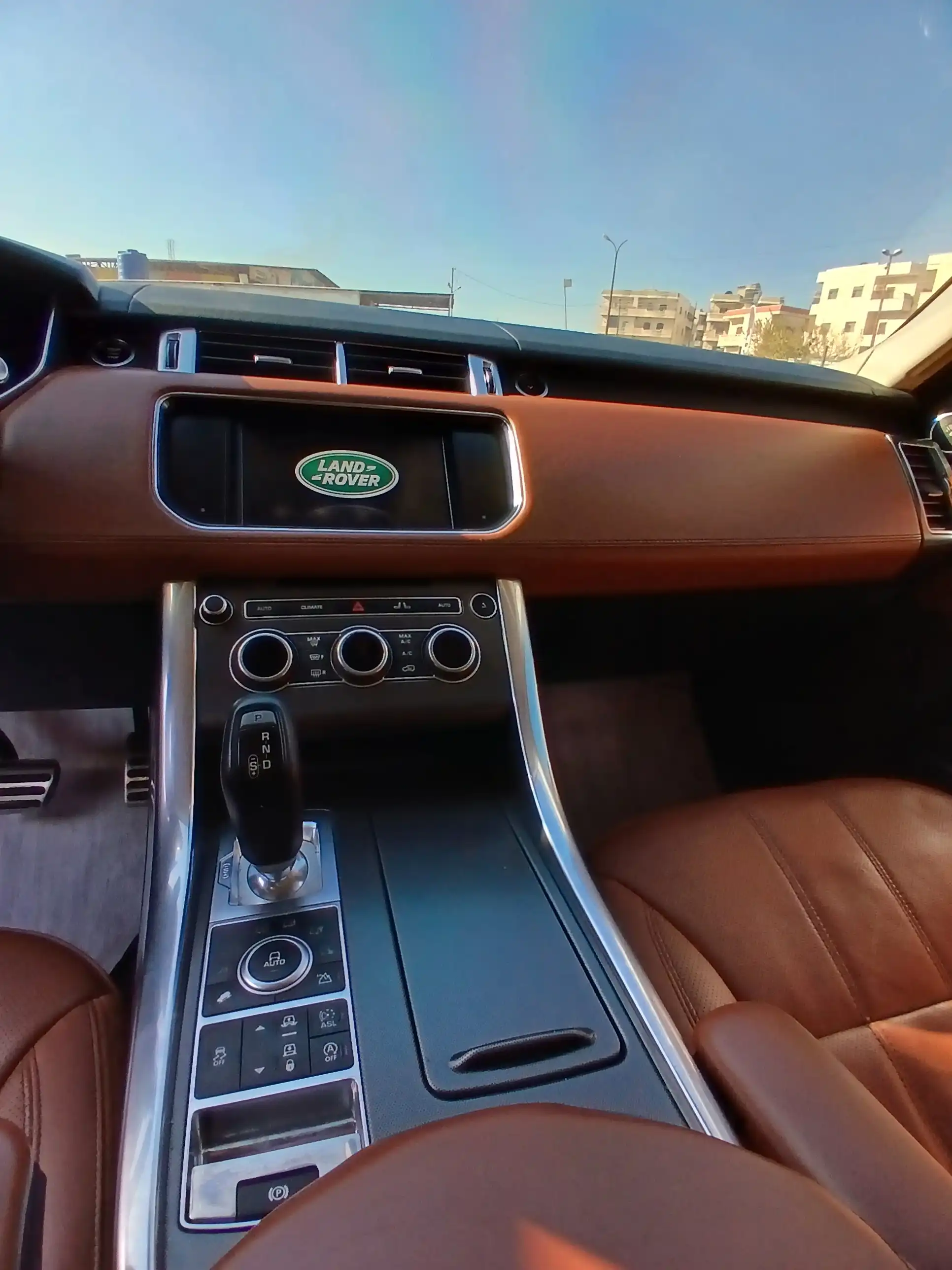 kilometrage car sale land rover range rover sport dynamic hse suv used 2014 aleppo rg image