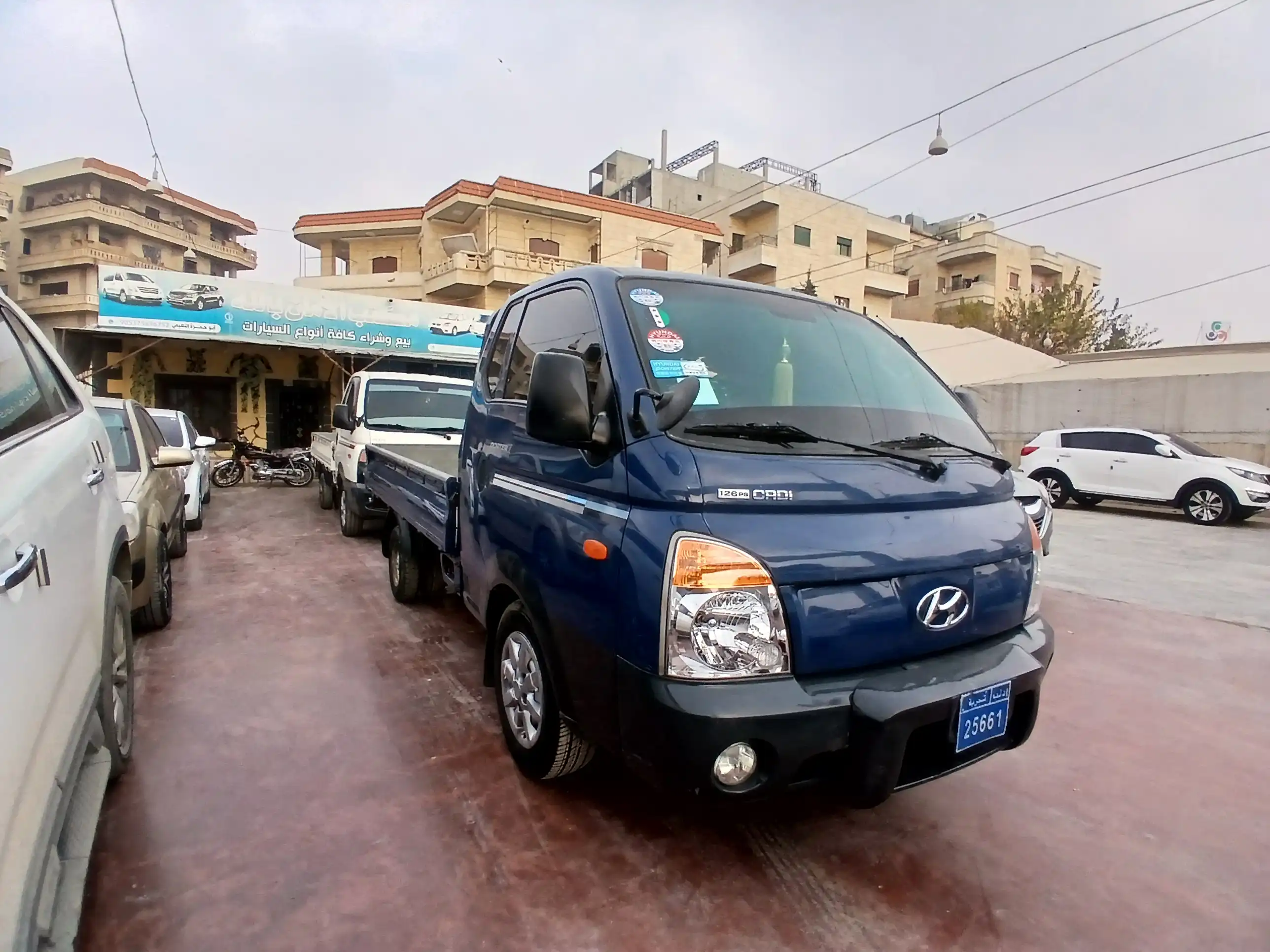 kilometrage car sale hyundai porter ii 2 crdi cargo truck used 2011 aleppo fz image