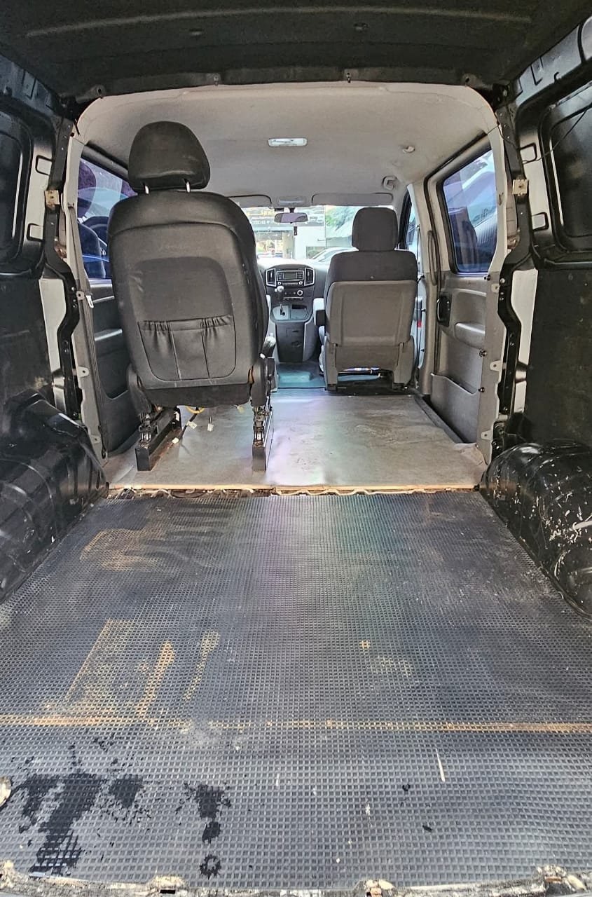kilometrage car sale hyundai h1 standard 2017 aleppo mg image