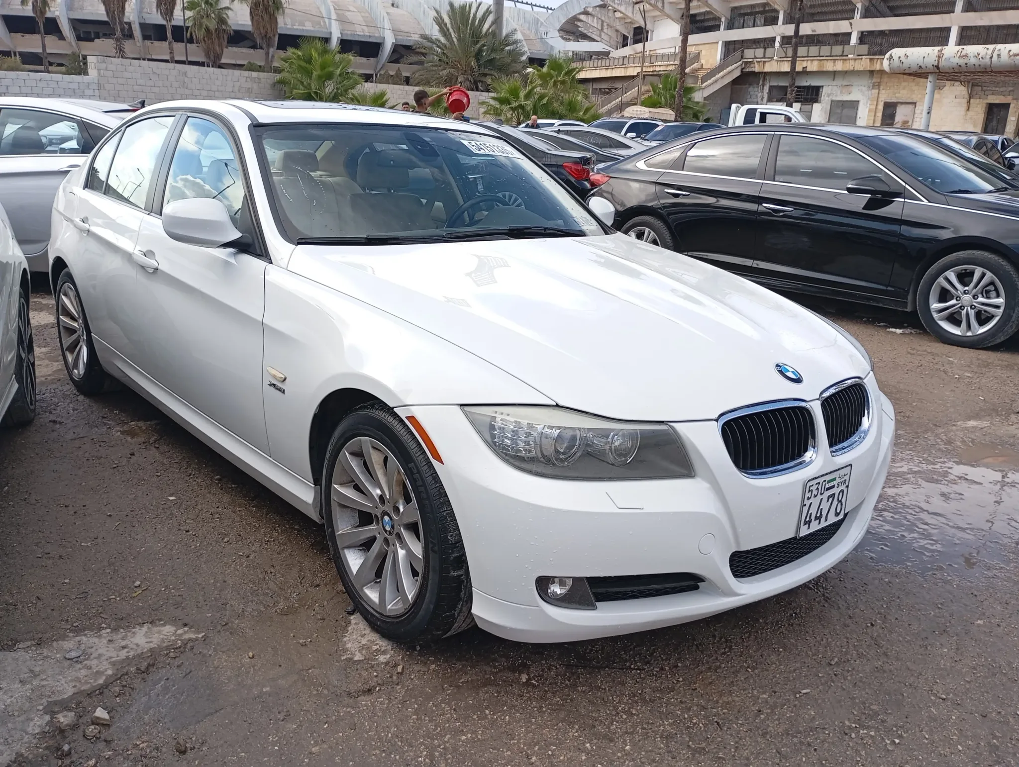 kilometrage car sale bmw 3 series 320 i sedan used 2011 aleppo qj image