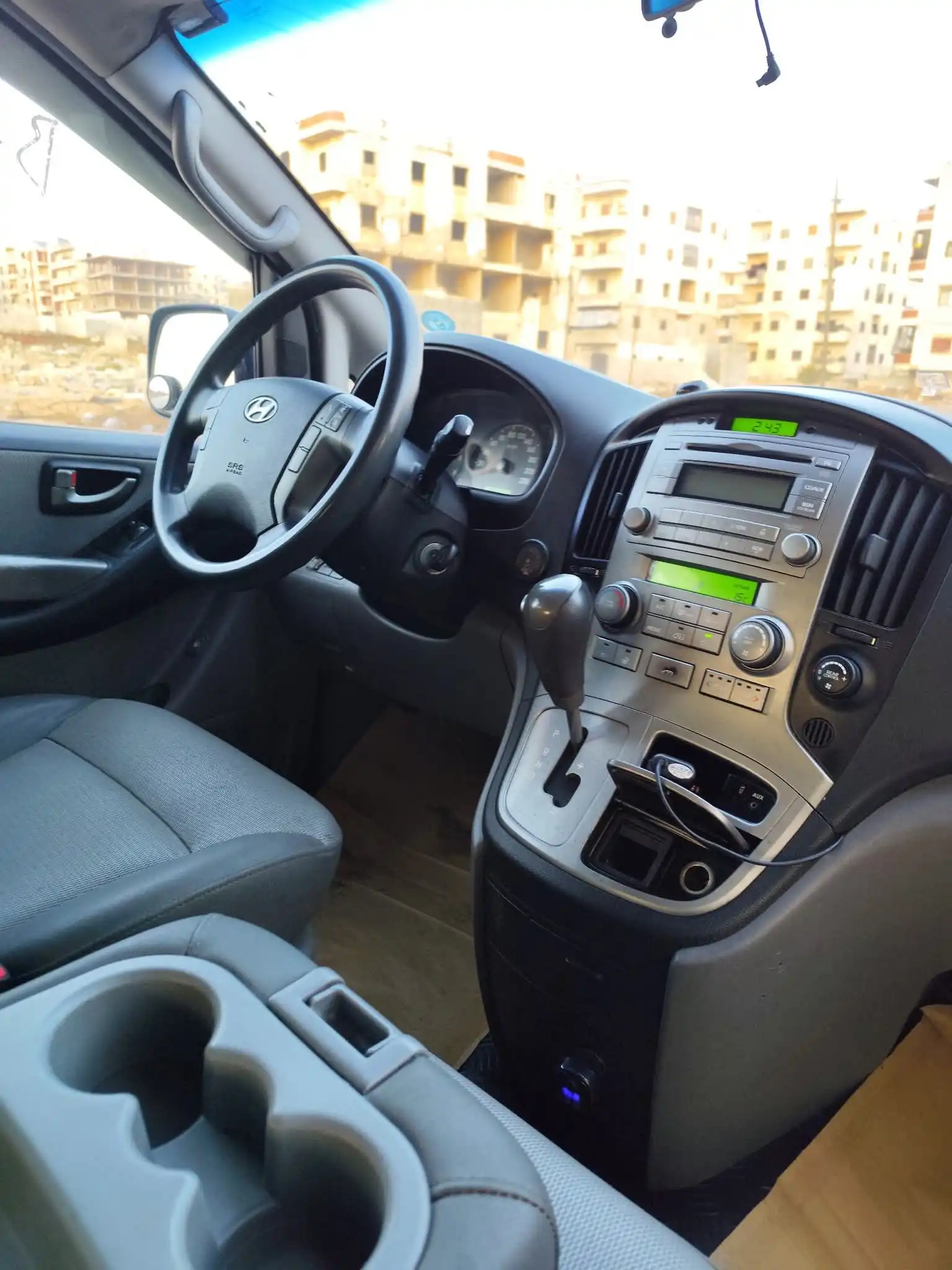 kilometrage car sale hyundai grand starex cvx van used 2008 aleppo wi image