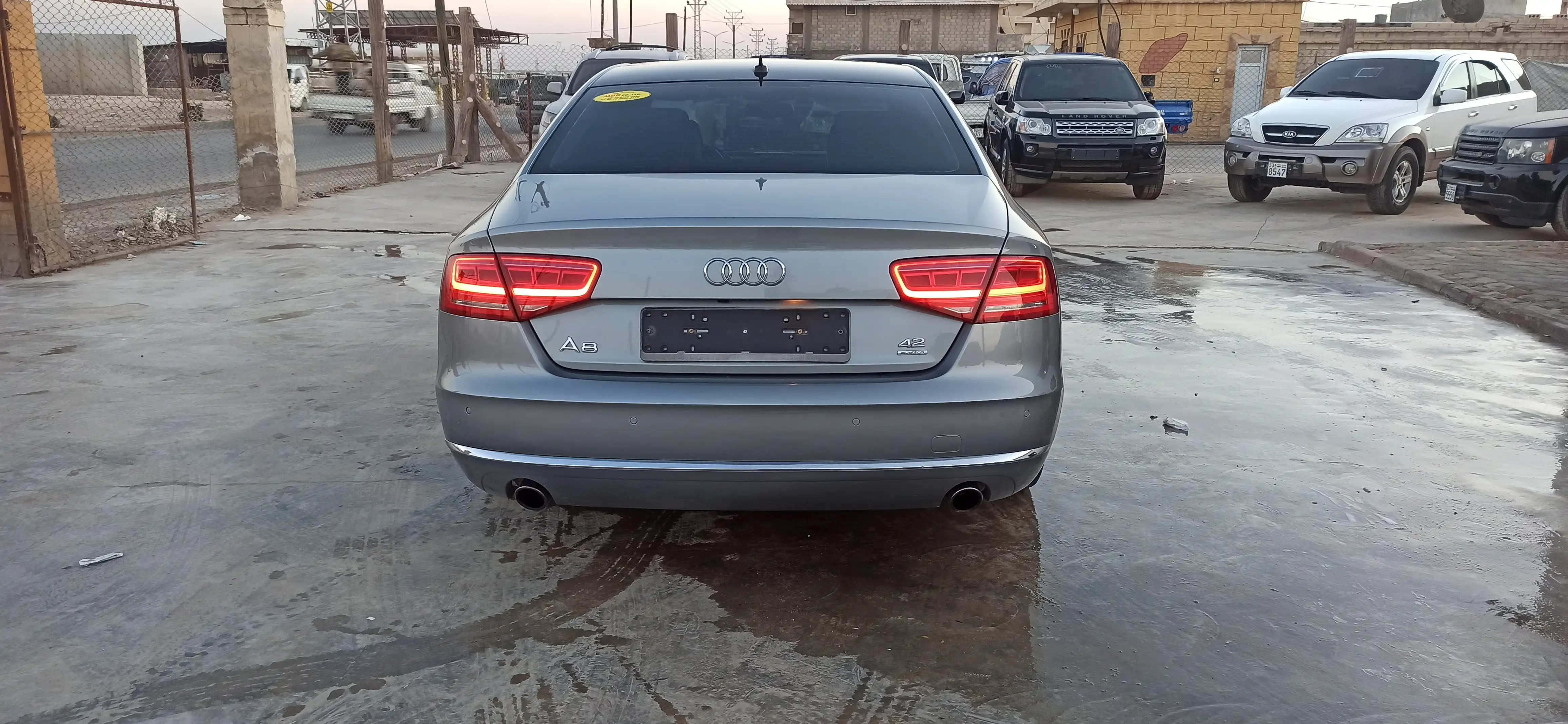 kilometrage car sale audi a8 quattro 42 42 sedan used 2011 aleppo er image