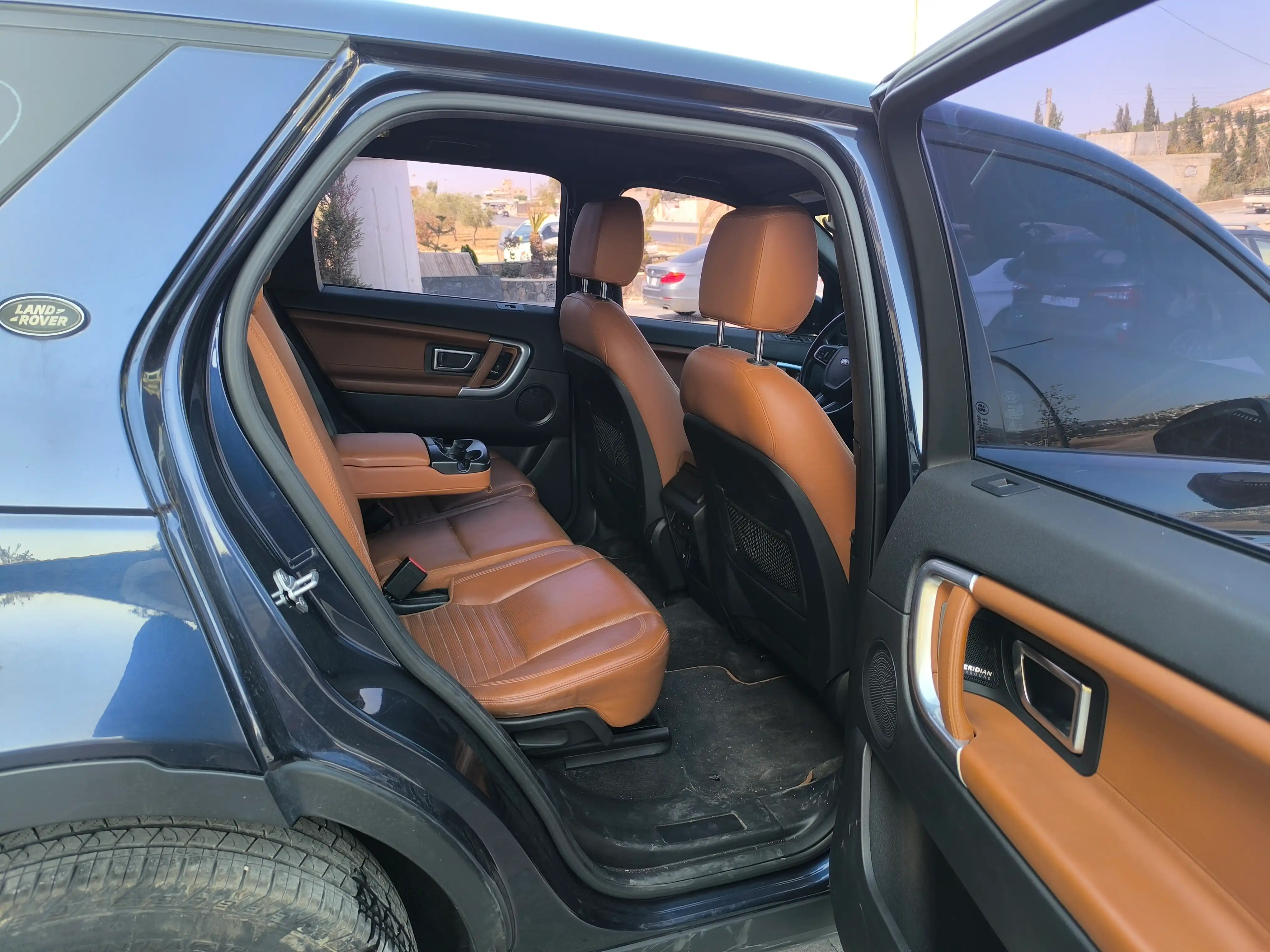kilometrage car sale land rover discovery sport hse suv used 2017 aleppo le image