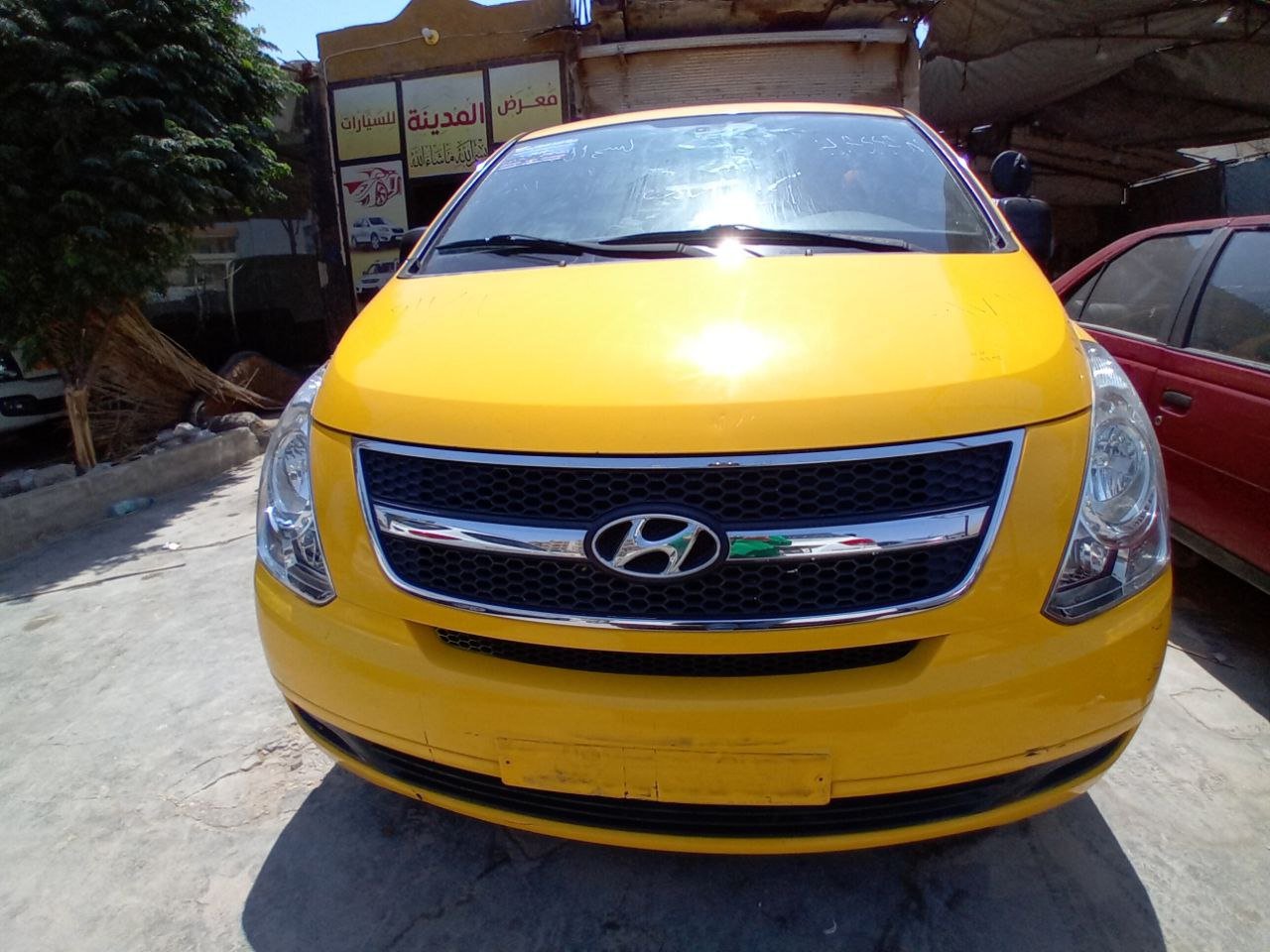 kilometrage car sale hyundai grand starex cvx van used 2011 aleppo iz image