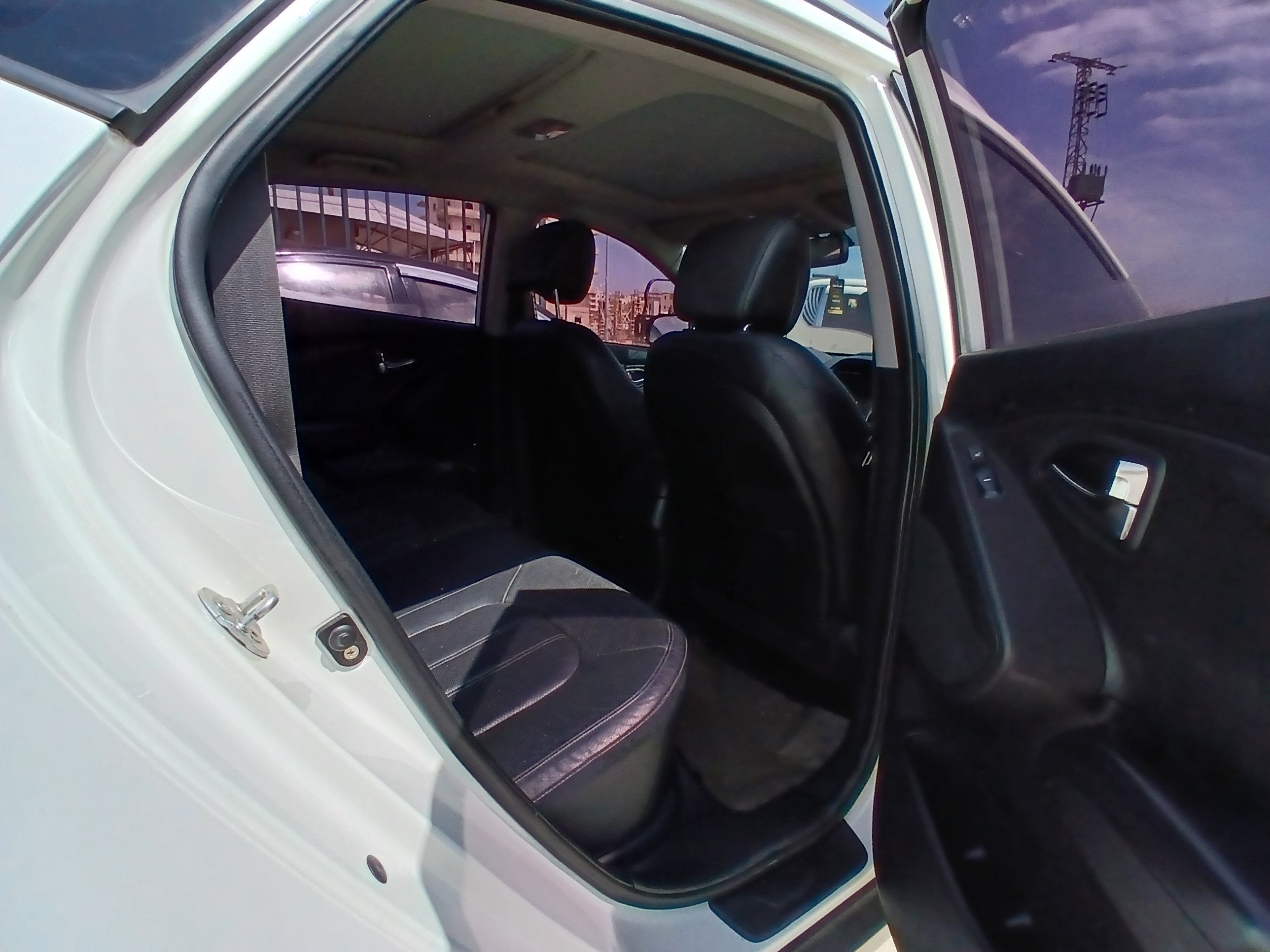 kilometrage car sale hyundai tucson vgt suv used 2011 aleppo cp image