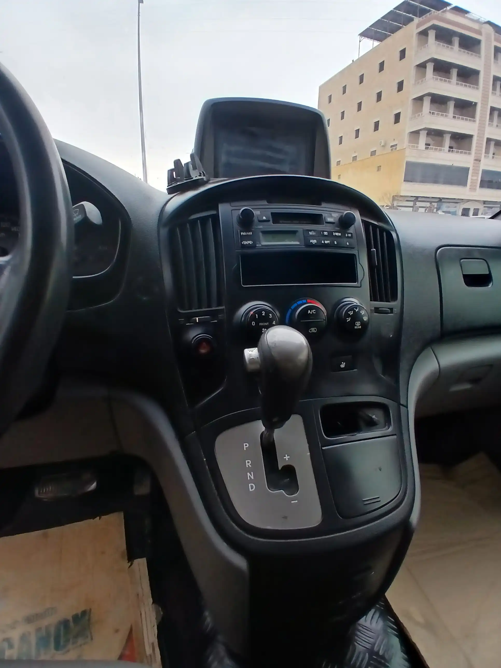 kilometrage car sale hyundai grand starex cvx van used 2009 aleppo tg image