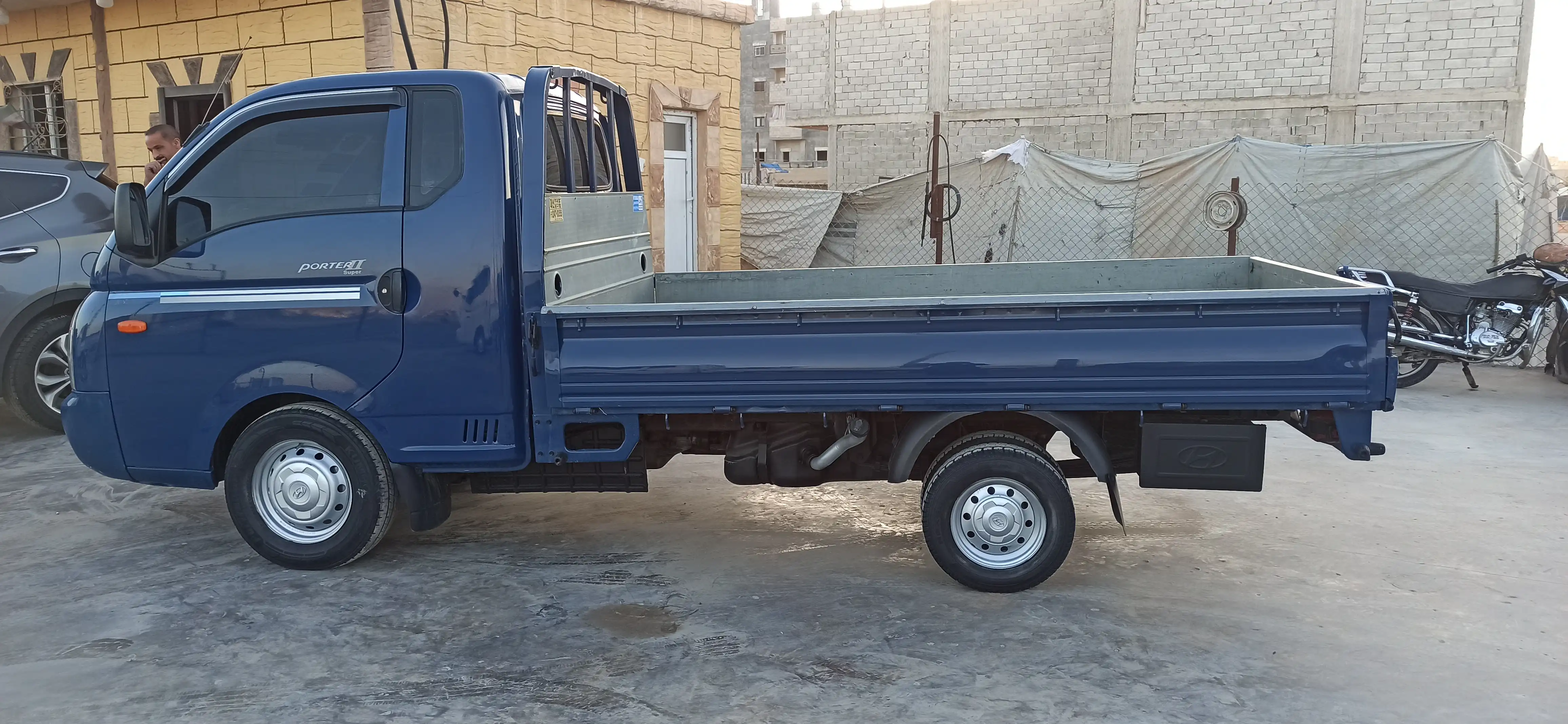 kilometrage car sale hyundai porter ii 2 standard cargo truck used 2010 aleppo zx image