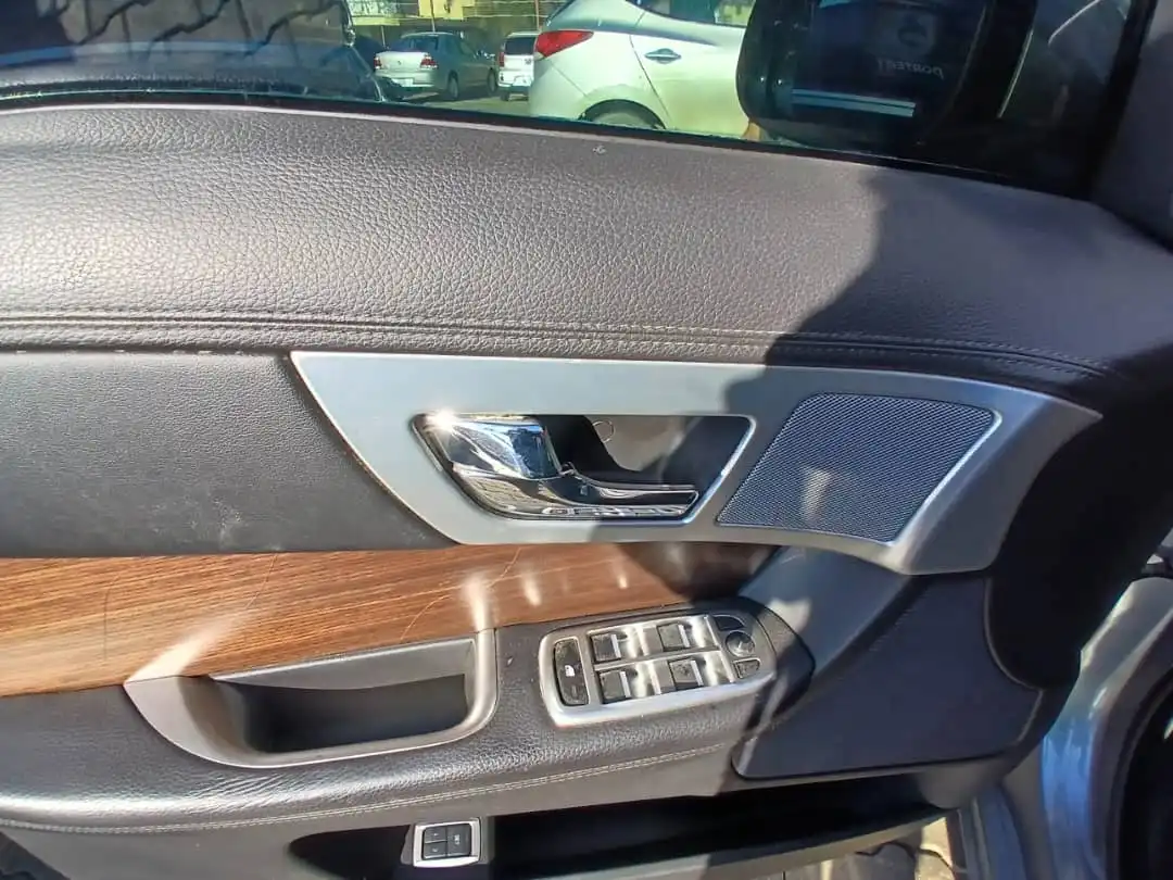 kilometrage car sale jaguar xf r dynamic sedan used 2013 aleppo yz image