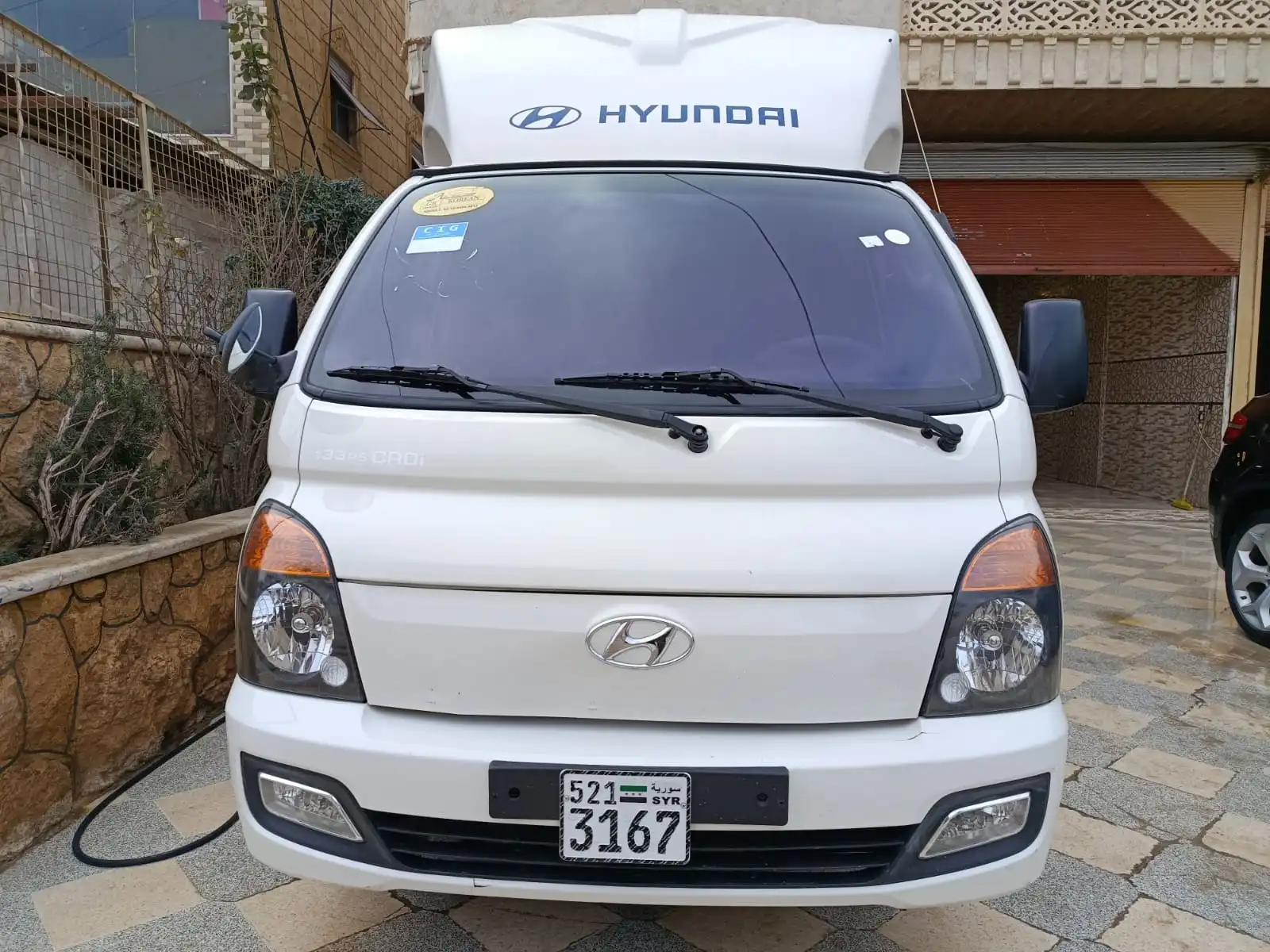 kilometrage car sale hyundai porter ii 2 crdi cargo truck used 2012 aleppo bc image