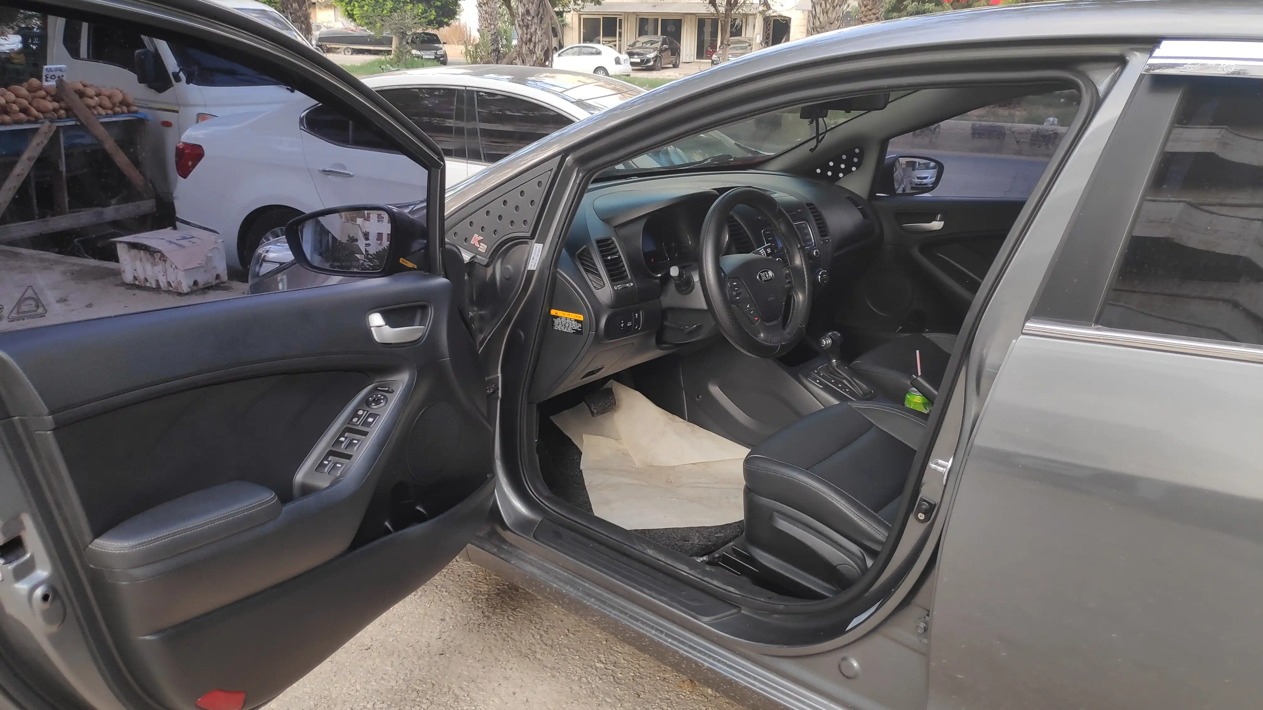 kilometrage car sale kia k3 standard sedan used 2014 tartus qr image
