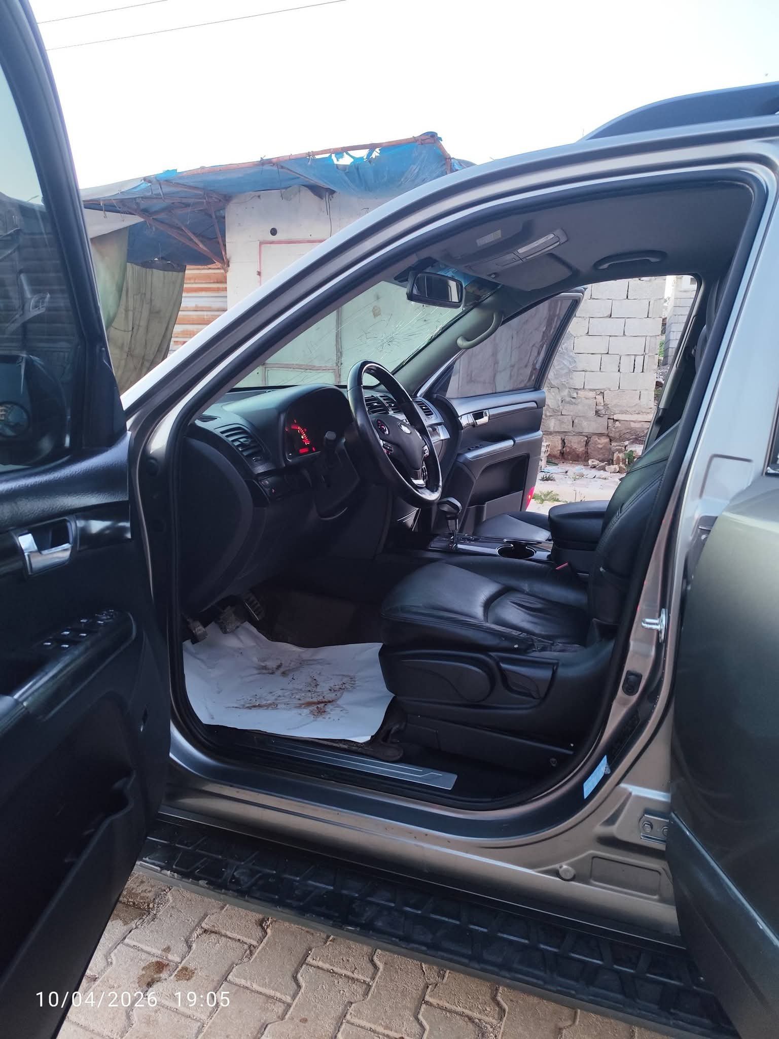 kilometrage car sale kia mohave jv 300 suv used 2011 aleppo vq image