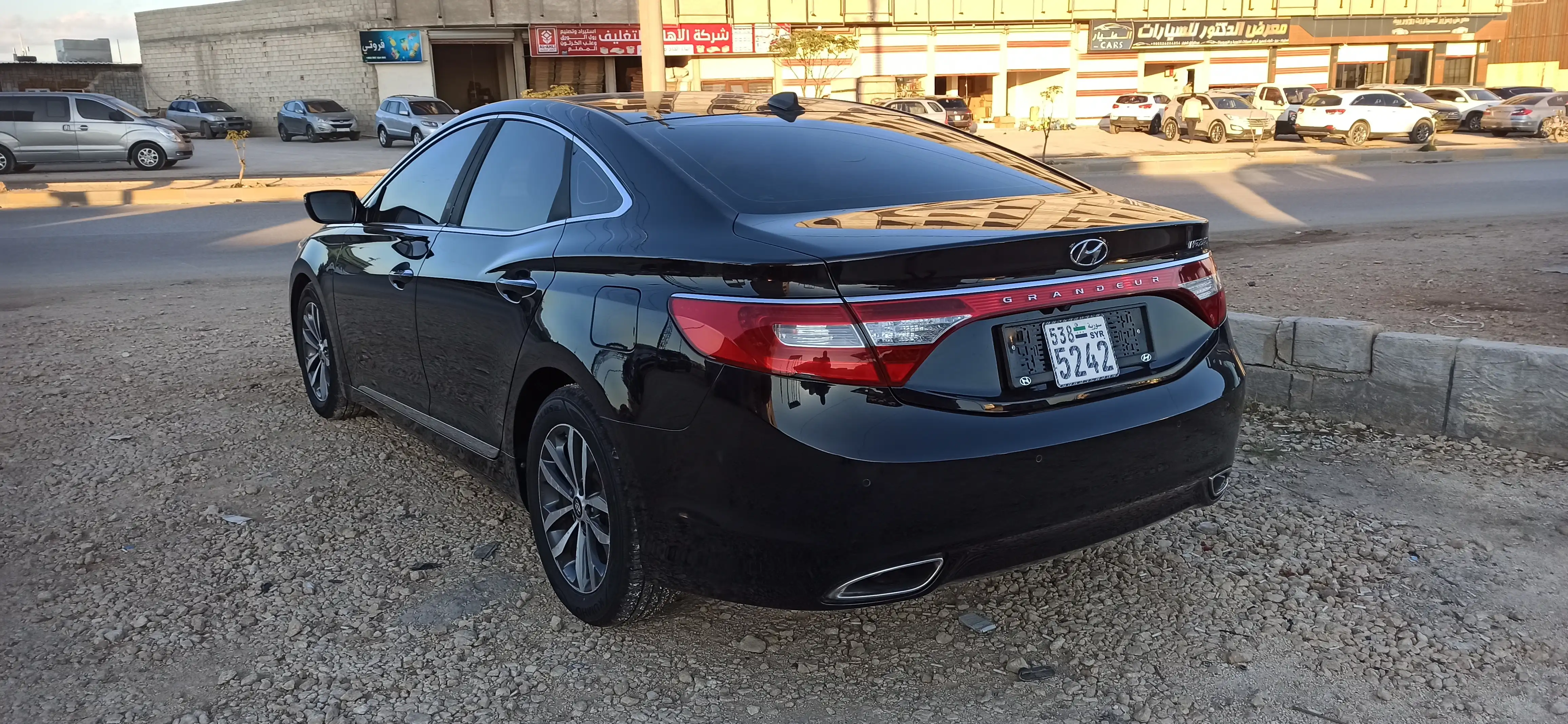 kilometrage car sale hyundai grandeur hg 240 sedan used 2012 aleppo uf image