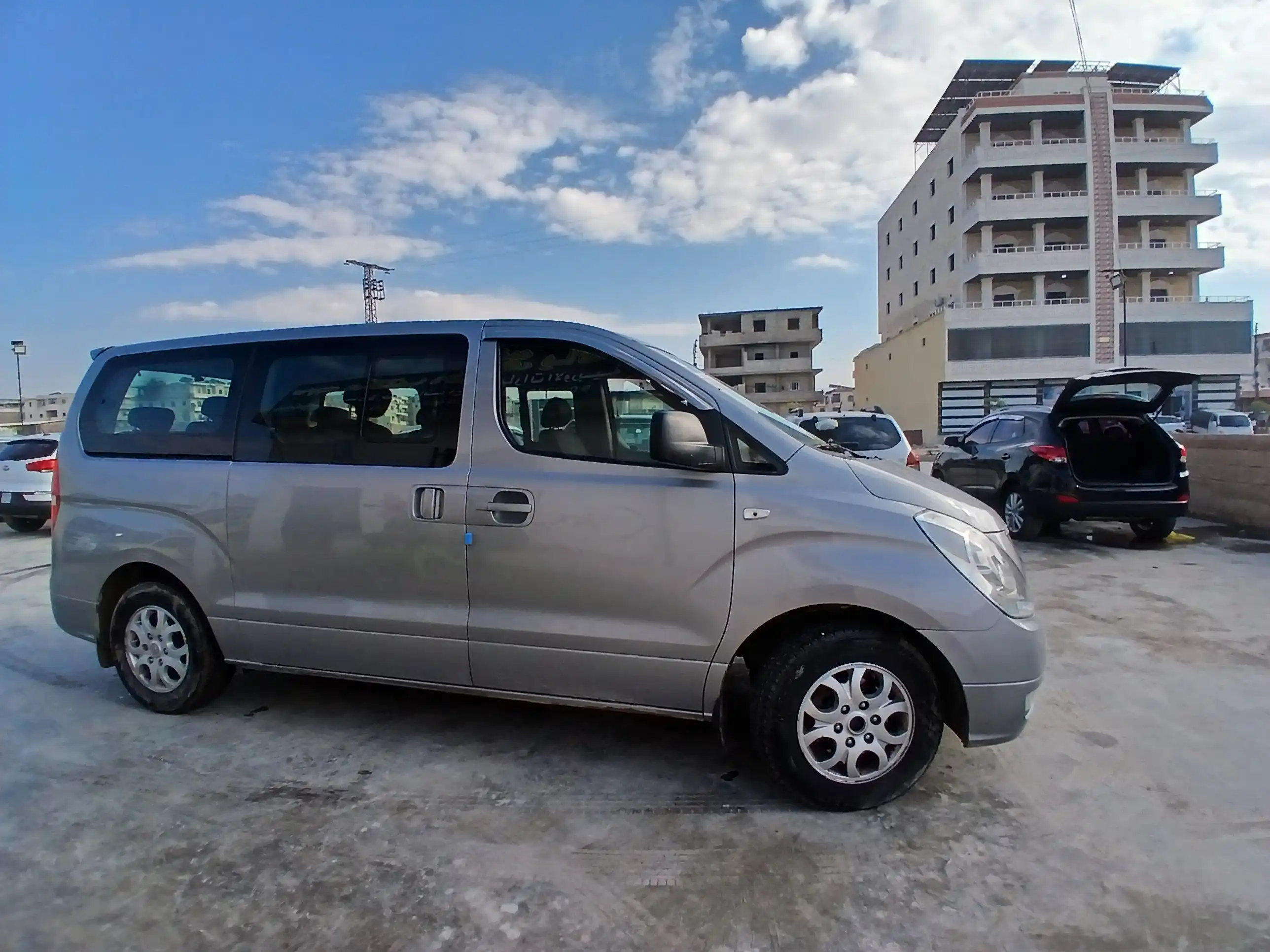 kilometrage car sale hyundai grand starex cvx 2011 jc image