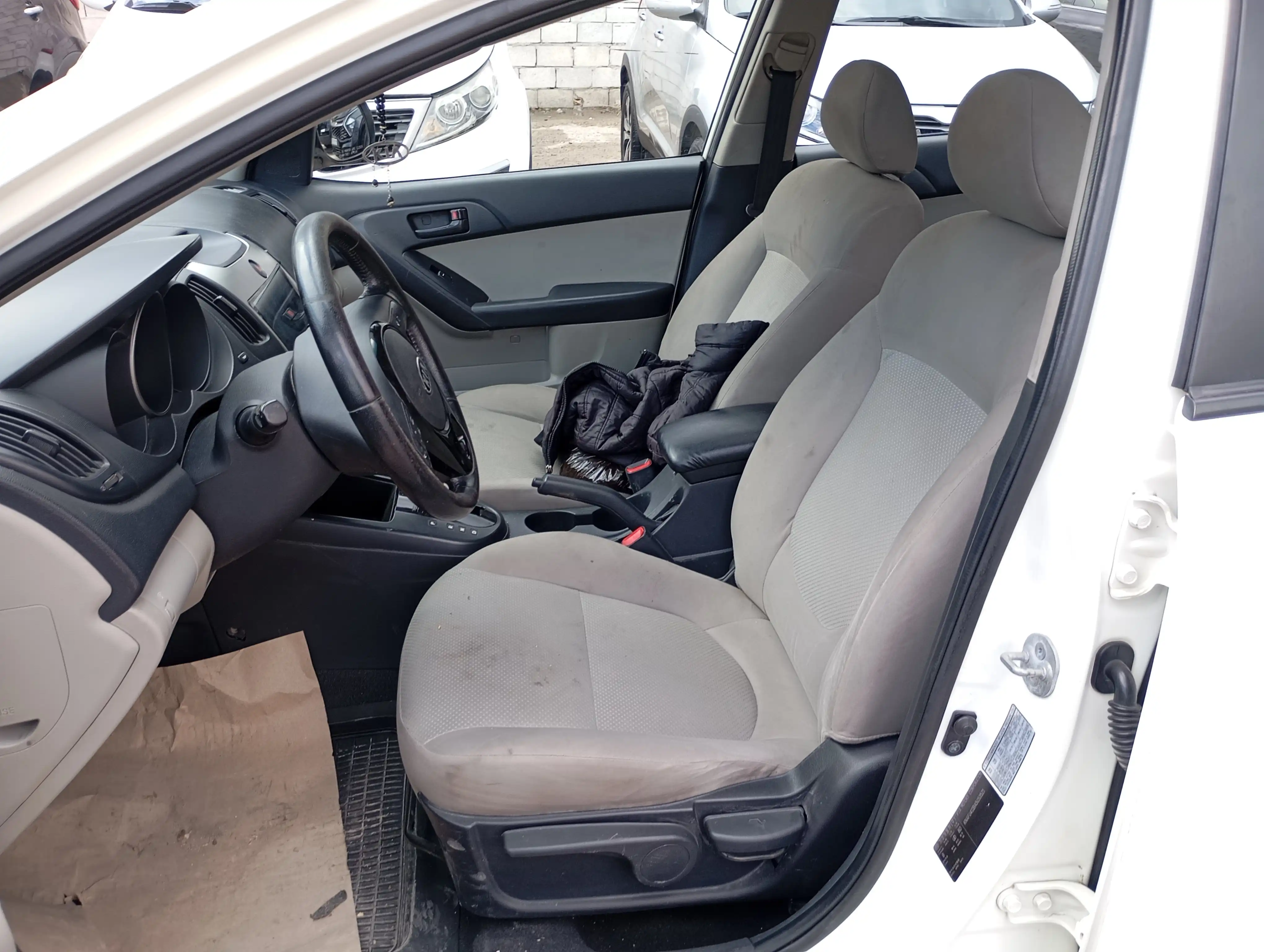 kilometrage car sale kia cerato standard sedan used 2007 aleppo kg image