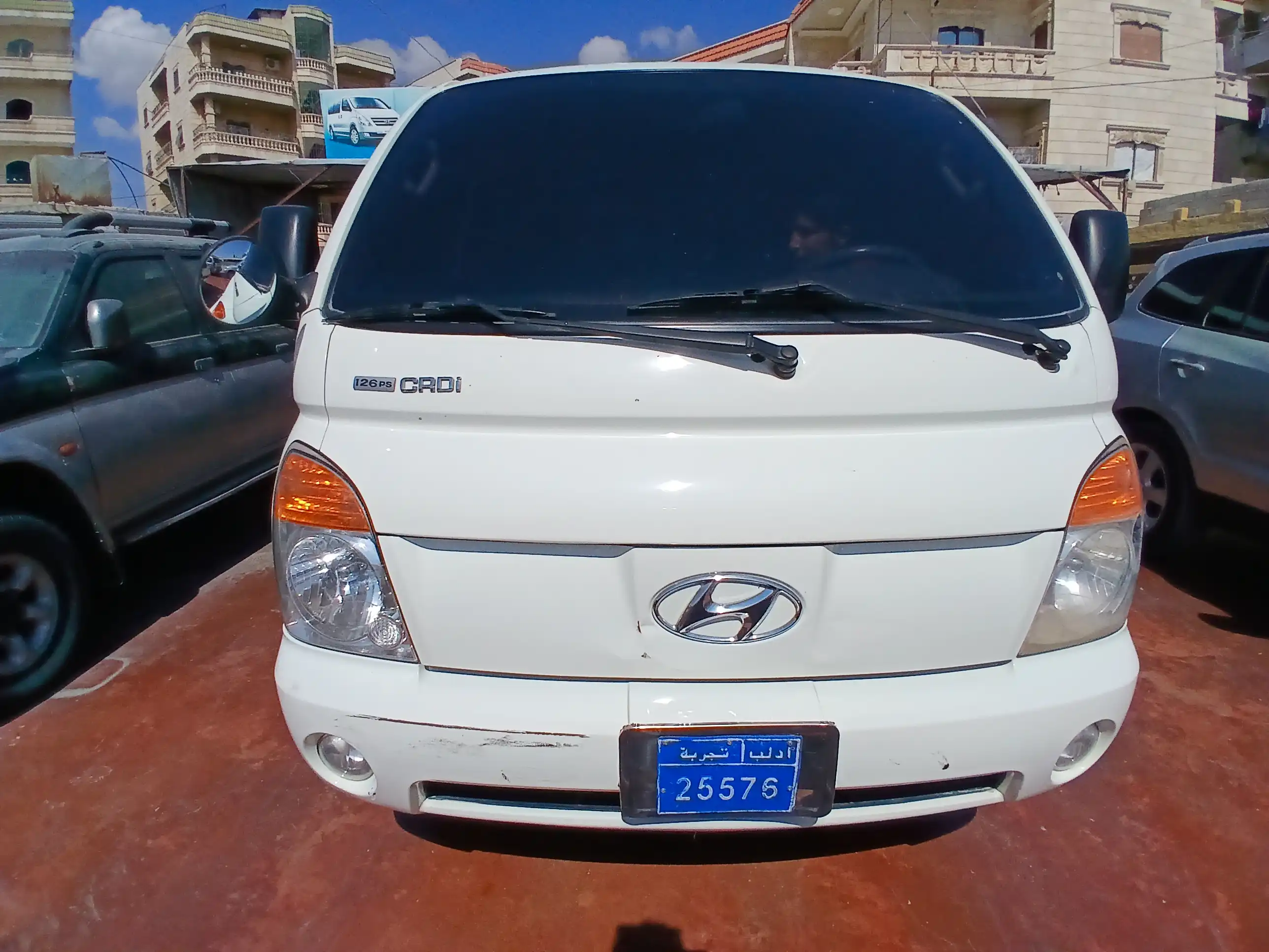 kilometrage car sale hyundai porter 2 crdi used 2013 rn image