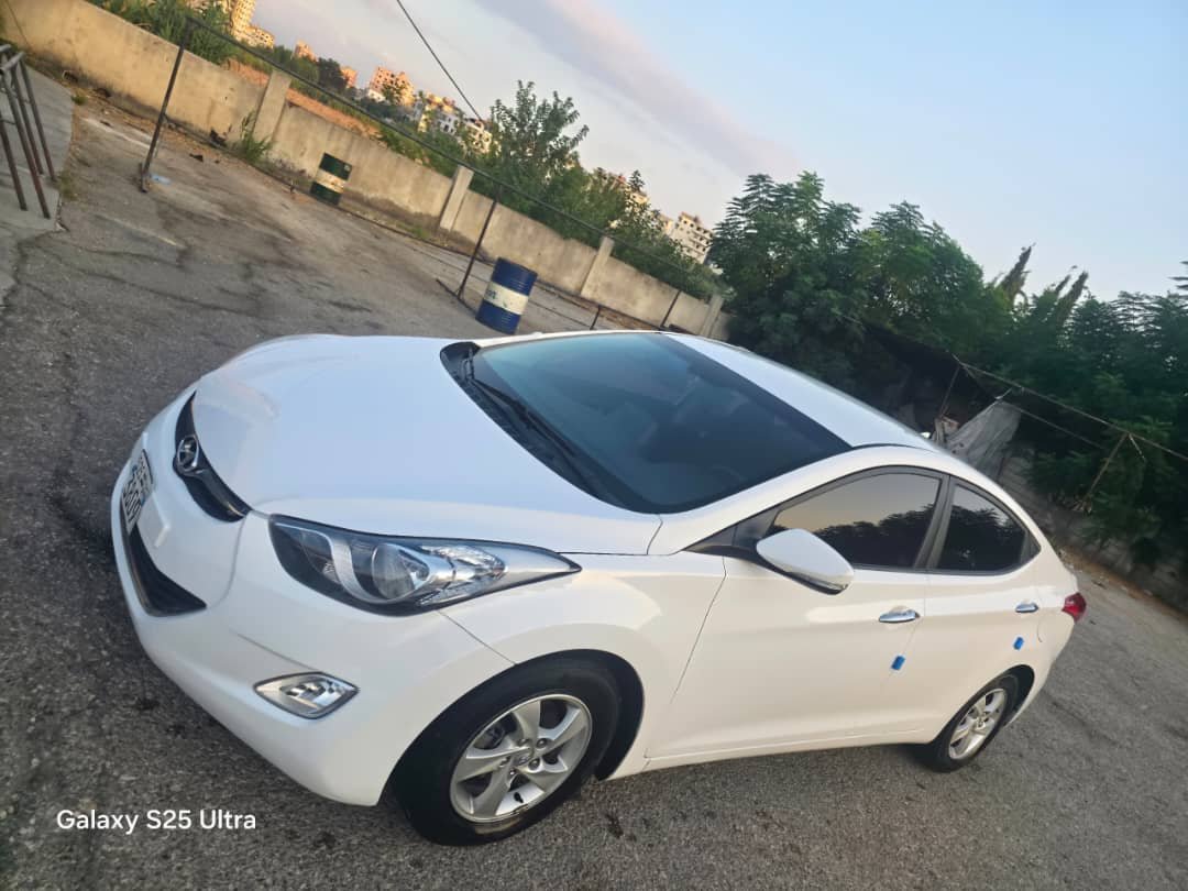 kilometrage car sale hyundai elantra standard sedan 2012 lattakia hy image