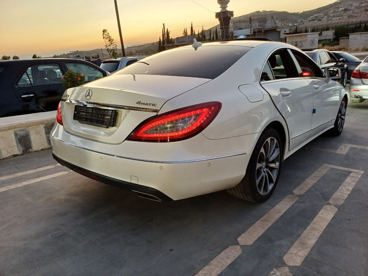 kilometrage car sale mercedes benz cls class cls 4 matic ncednbe used 2017 aleppo pb image