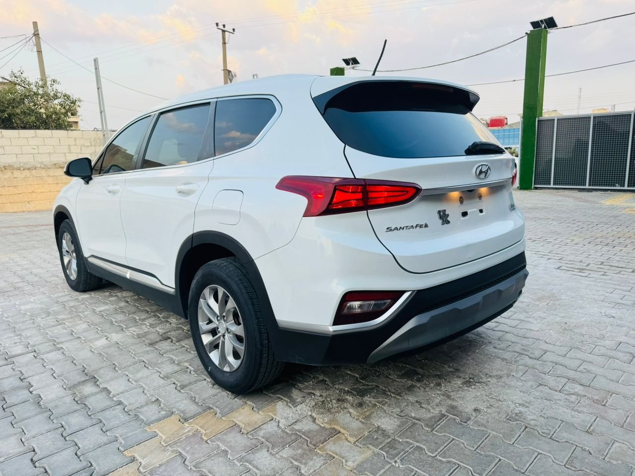 kilometrage car sale hyundai santa fe evgt suv used 2019 aleppo pv image